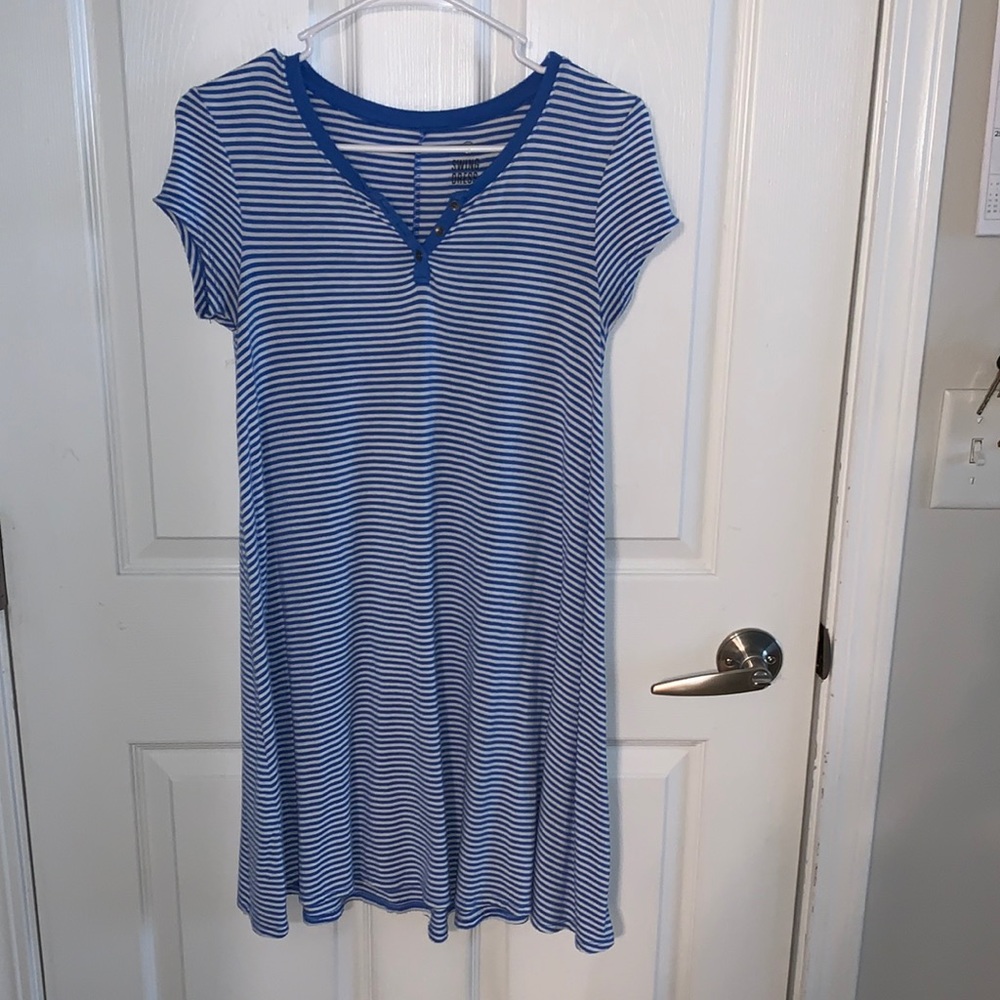 Light and flowy dress